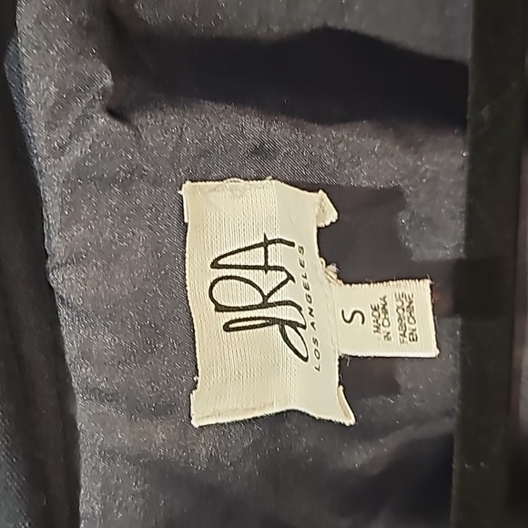 Ladies navy crop jacket - Picture 2 of 4